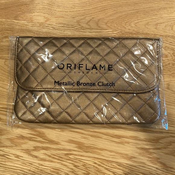 Metallic Bronze 2in1 Clutch / Shoulder bag - Picture 6 of 12